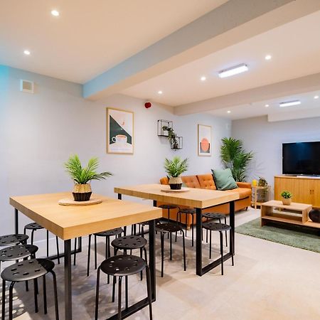 הוילה דבלין The Large Group House -Sleeps 21 מראה חיצוני תמונה