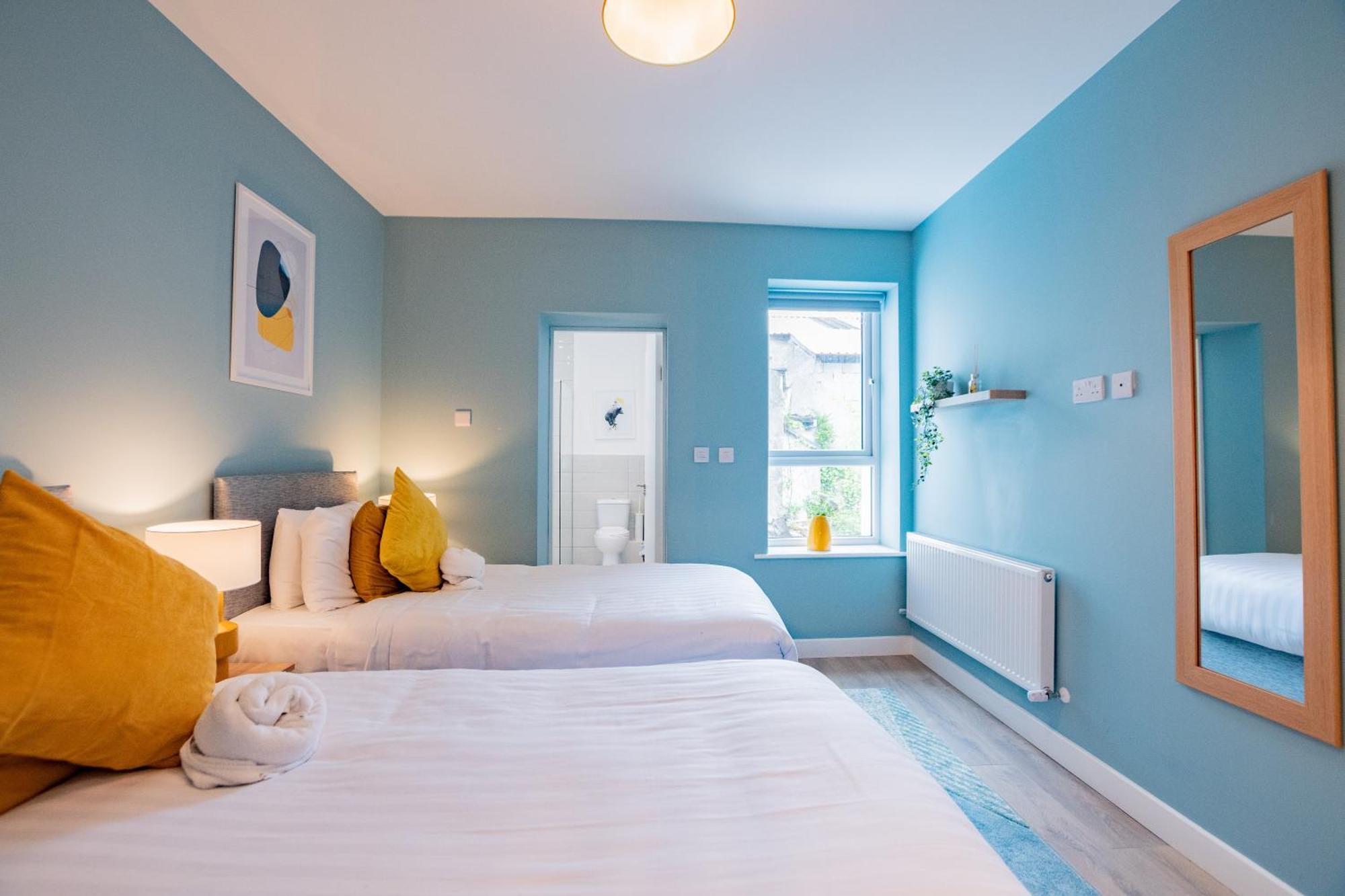 הוילה דבלין The Large Group House -Sleeps 21 מראה חיצוני תמונה