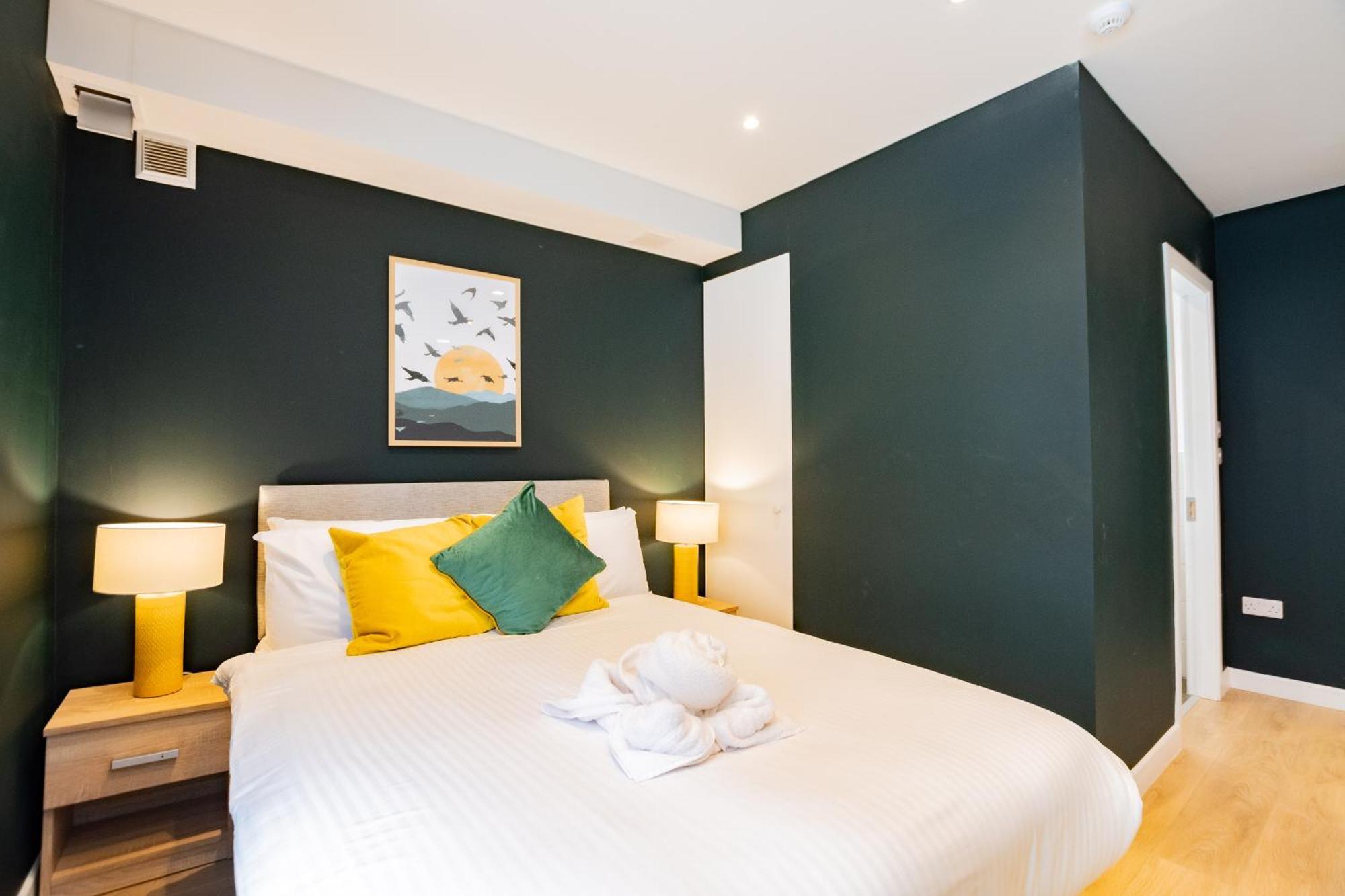 הוילה דבלין The Large Group House -Sleeps 21 מראה חיצוני תמונה